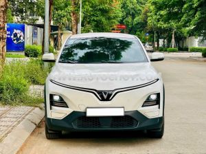 Xe VinFast VF6 Eco 2025