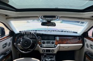 Xe Rolls Royce Ghost 6.6 V12 2010