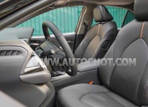 Xe Toyota Camry 2.5Q 2023
