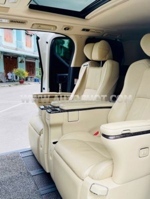 Xe Toyota Alphard Luxury Executive Lounge 2021
