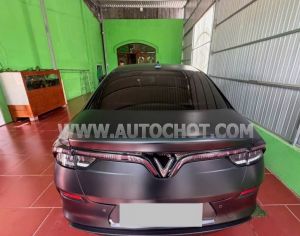 Xe VinFast Lux A 2.0 Premium 2.0 AT 2021