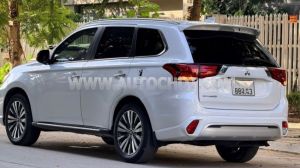 Xe Mitsubishi Outlander 2.0 CVT 2022