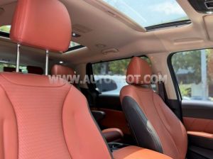 Xe Kia Carnival Signature 2.2D 2023