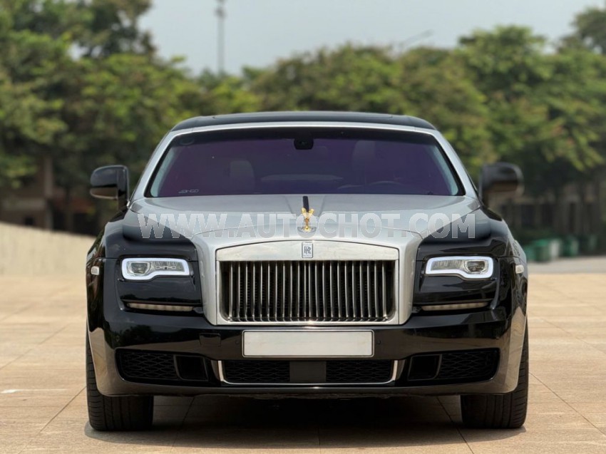 Rolls Royce Ghost 6.6 V12 2010