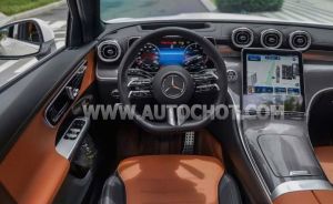 Xe Mercedes Benz GLC 300 4Matic 2023