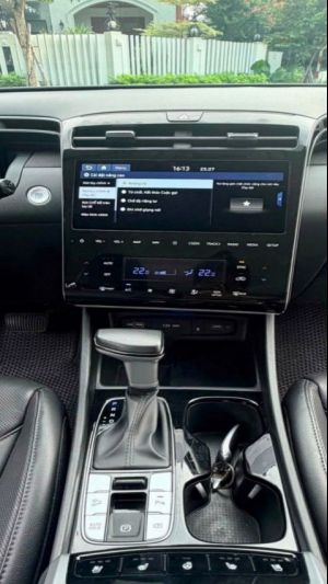 Xe Hyundai Tucson 2.0 AT Đặc biệt 2024