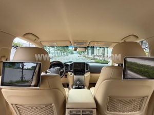 Xe Toyota Land Cruiser VX 4.6 V8 2016