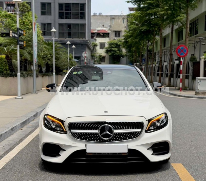 Mercedes Benz E class E300 AMG 2020