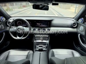 Xe Mercedes Benz E class E300 AMG 2020