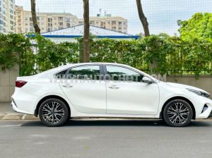 Xe Kia K3 Premium 1.6 AT 2022