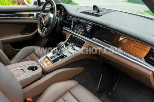 Xe Porsche Panamera 4 Executive 2018