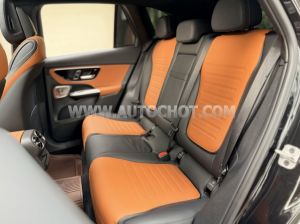 Xe Mercedes Benz GLC 300 4Matic 2023
