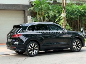 Xe Volkswagen Touareg Luxury 2.0 TSI 2023