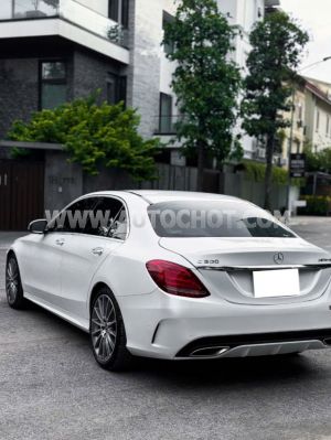 Xe Mercedes Benz C class C300 AMG 2017