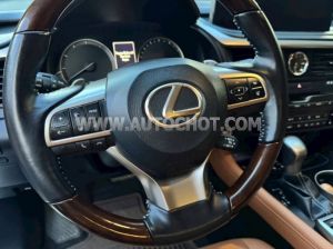 Xe Lexus RX 300 2021