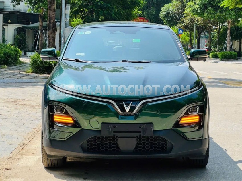 VinFast VF6 Plus 2025