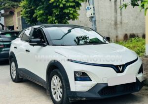 Xe VinFast VF6 Eco 2025