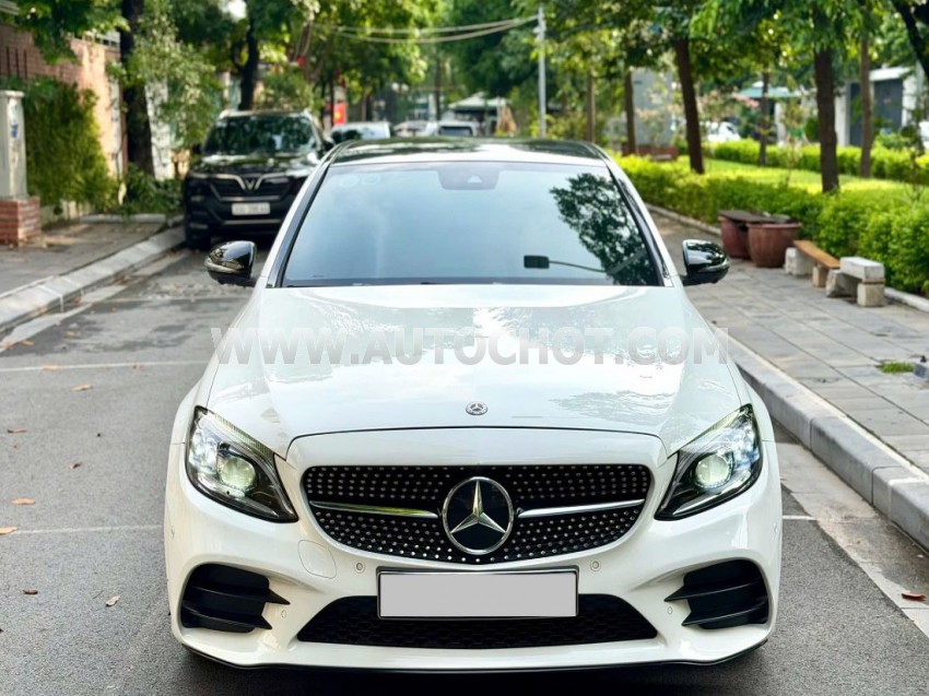 Xe Mercedes Benz C class C300 AMG 2021