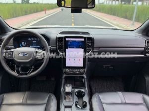 Xe Ford Everest Wildtrak 2.0L 4x4 AT 2023