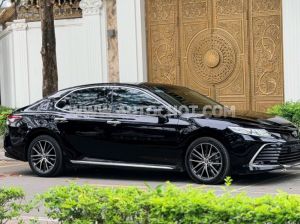 Xe Toyota Camry 2.5Q 2021