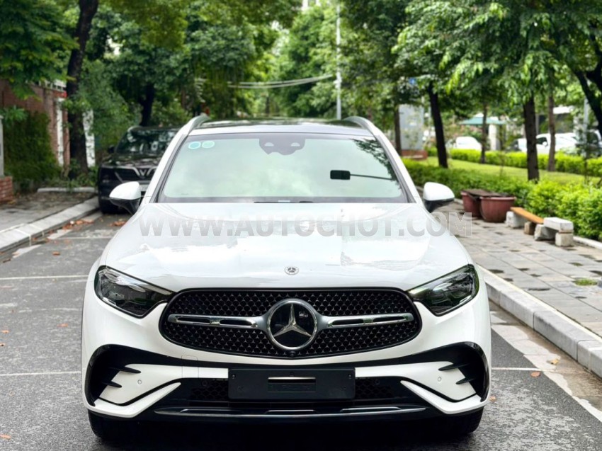 Xe Mercedes Benz GLC 300 4Matic 2025