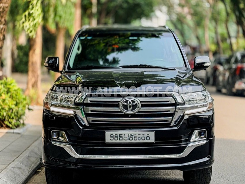 Toyota Land Cruiser VX 4.6 V8 2016