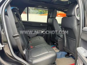 Xe Ford Everest Titanium 2.0L 4x2 AT 2022