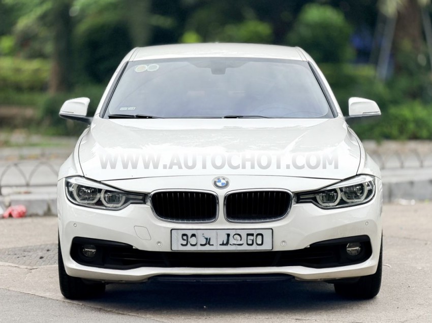 BMW 3 Series 320i 2018