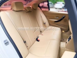 Xe BMW 3 Series 320i 2018