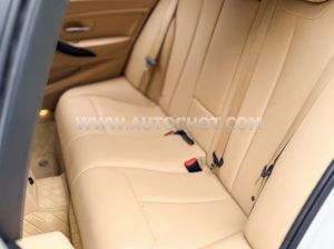 Xe BMW 3 Series 320i 2018