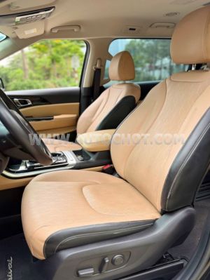 Xe Kia Carnival Luxury 2.2D 2023
