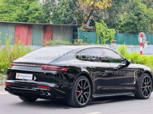 Xe Porsche Panamera 4 Executive 2017