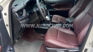 Xe Toyota Fortuner 2.4G 4x2 MT 2020