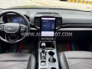 Xe Ford Everest Titanium 2.0L 4x2 AT 2022