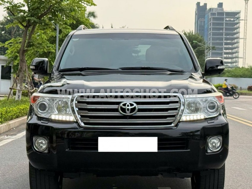 Toyota Land Cruiser VX 4.6 V8 2014