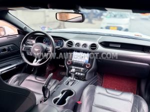Xe Ford Mustang EcoBoost Fastback 2018