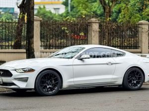 Xe Ford Mustang EcoBoost Fastback 2018