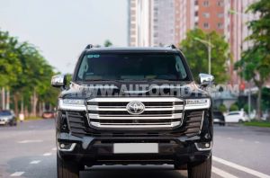 Xe Toyota Land Cruiser 3.5 V6 2024