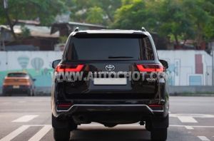 Xe Toyota Land Cruiser 3.5 V6 2024
