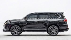Xe Lexus LX 570 Super Sport 2018