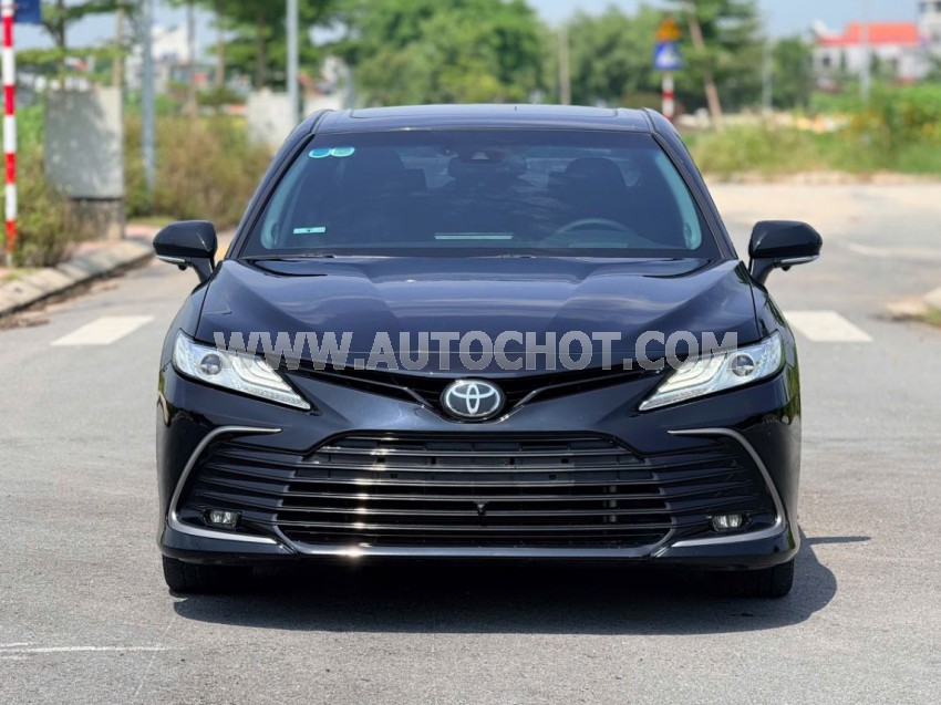 Toyota Camry 2.0Q 2022