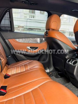 Xe Mercedes Benz GLC 300 4Matic 2017