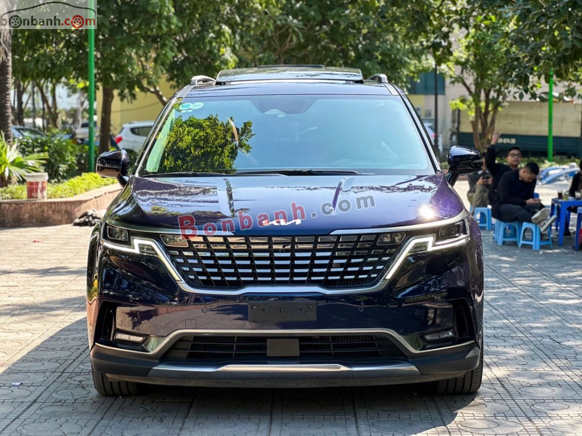 Xe Kia Carnival Signature 2.2D 2023