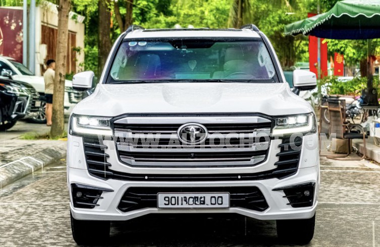 Toyota Land Cruiser 3.5 V6 2024