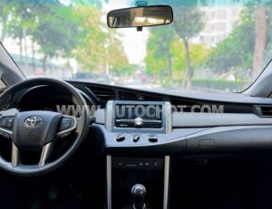 Xe Toyota Innova 2.0E 2020