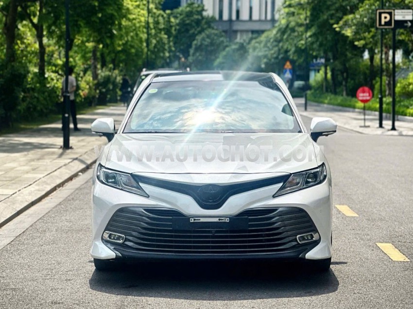 Toyota Camry 2.0G 2021
