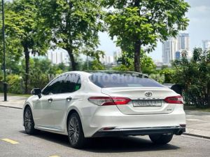 Xe Toyota Camry 2.0G 2021