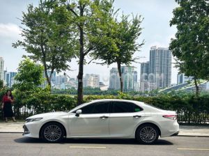 Xe Toyota Camry 2.0G 2021