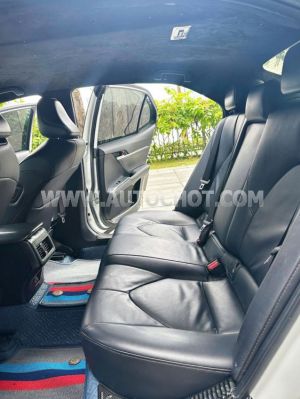 Xe Toyota Camry 2.0G 2021