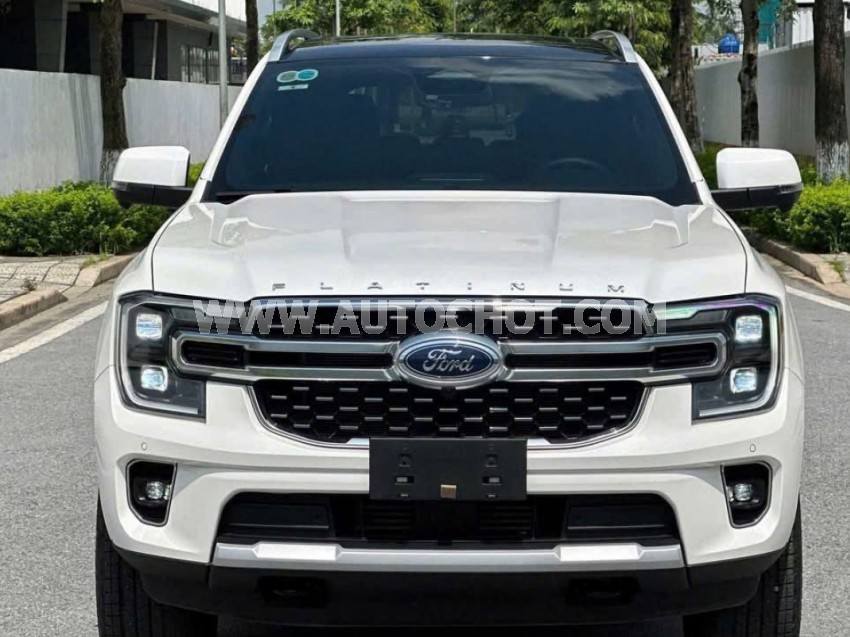 Xe Ford Everest Platinum 2.0L 4x4 AT 2025